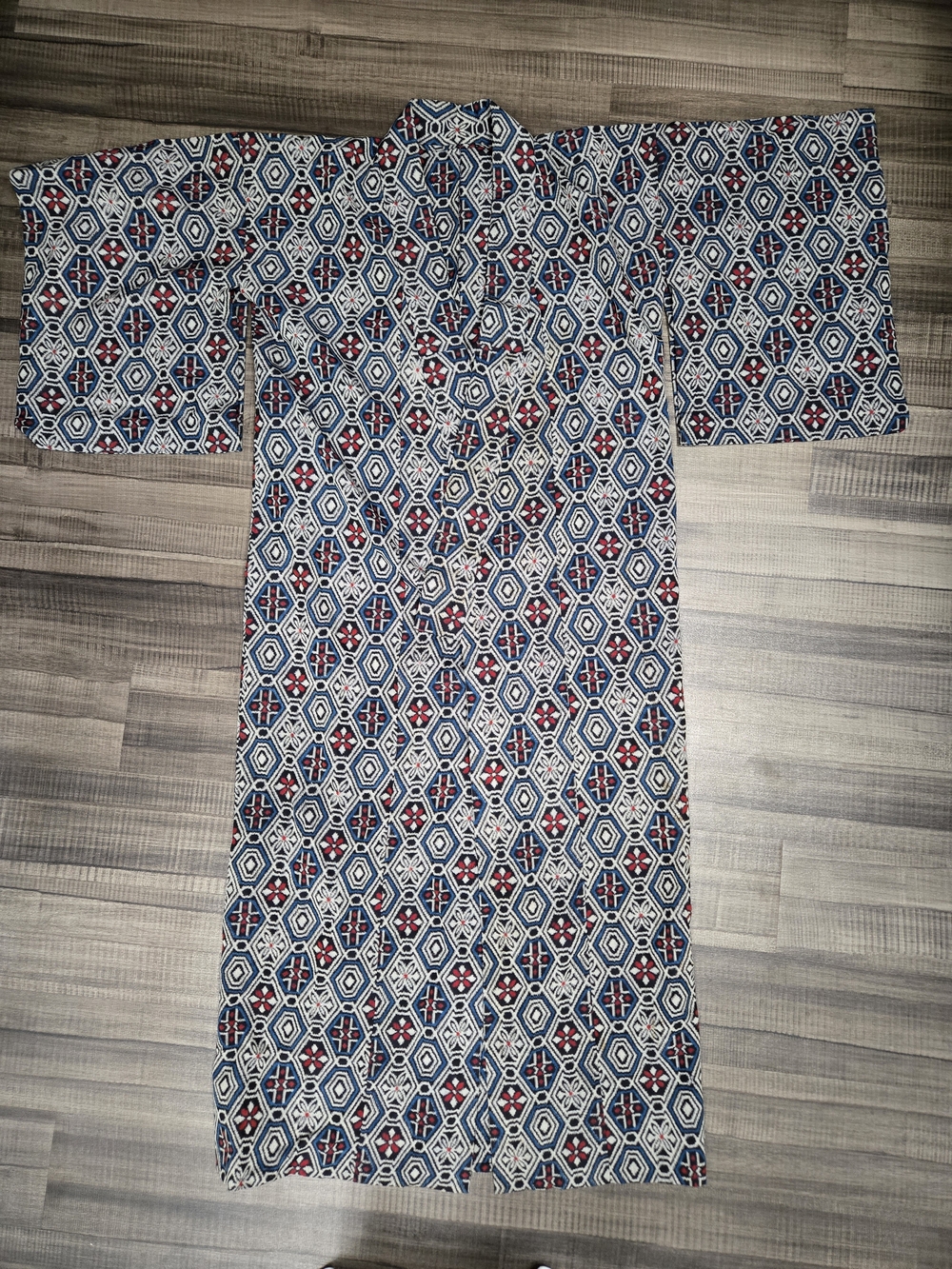 Men's Navy Blue & Red Geometric Yukata Kimono - Polyester